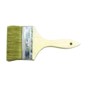 Linzer 4" Chip Brush with Wood Handle