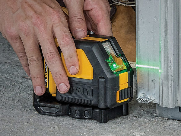 A lazer level in action