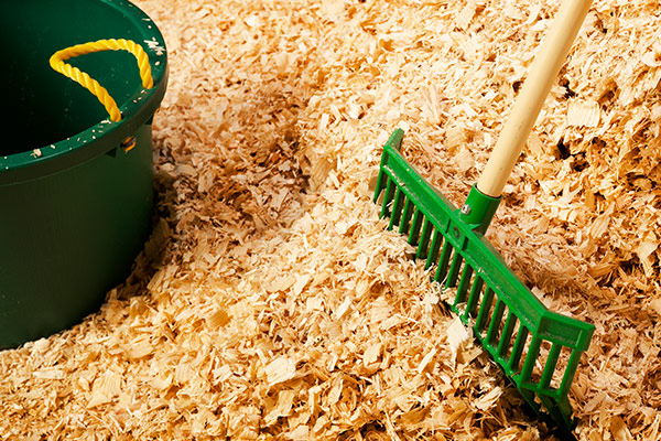 8 Useful ways to Use Wood Shavings on a Farm or Ranch