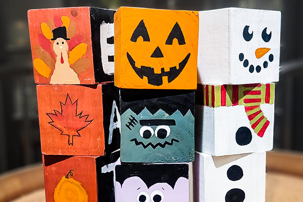 DIY Decor Holiday Blocks | McCoy's Building Supply