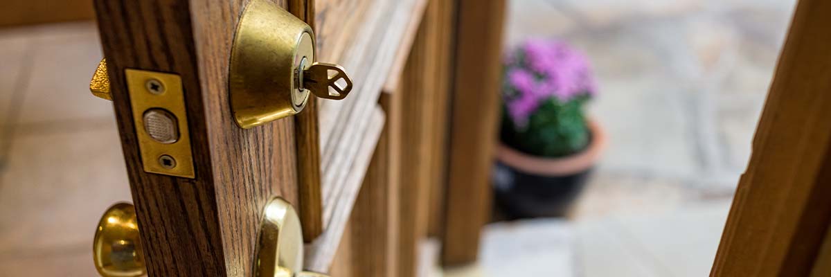 Door Locks: Pick the Right Protection for Your Home
